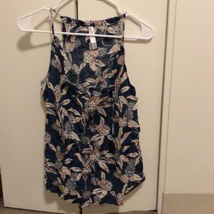 Gilligan and O’Malley sleeveless blouse, size XS
